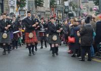 Christmas Fair 2017, Pipers entering Market Square, Saturday parade